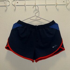 Brooks Running 3” inch split shorts